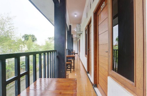 Kebumen Hotel | 16 m² Hotel ∙ 2 guests