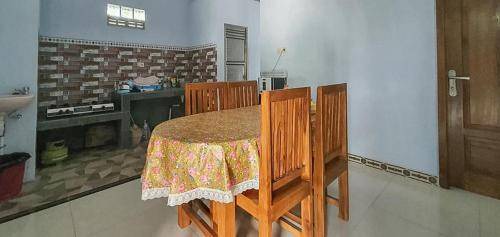 Hargomulyo Hotel | 16 m² Hotel ∙ 2 guests