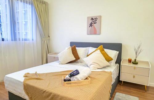 Batu Caves Apartment | 168 Park Selayang 2R2B by DV