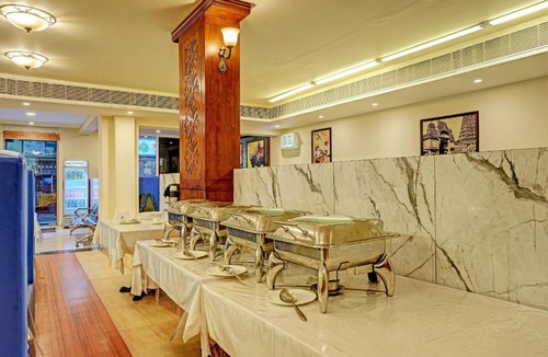 Egmore Hotel | 17 m² Hotel ∙ 2 guests