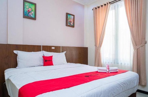 Bojonegoro Hotel | 17 m² Hotel ∙ 3 guests
