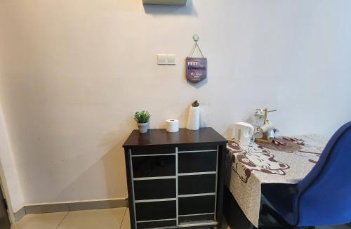 Taman Mount Austin Apartment | 17-Mount Austin Palazio high floor 2/3pax beautiful street view