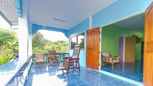 Koh Lan Bed & Breakfast | 18 m² Bed and breakfast ∙ 3 bedrooms ∙ 11 guests