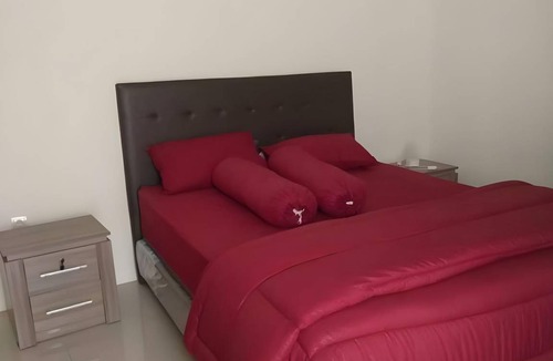 Sumenep Hotel | 18 m² Hotel ∙ 2 guests