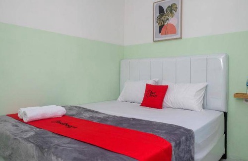 Surakarta Hotel | 18 m² Hotel ∙ 3 guests