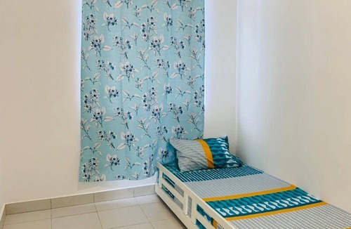 Pengerang House | 1800 m² House ∙ 3 bedrooms ∙ 15 guests