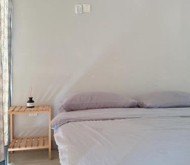 Taman Mount Austin Apartment | 19# Cozy Muji Home with Wifi - Mount Austin, JB