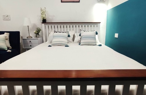 New Delhi House | 1BHK Apartment Room Near Airport