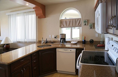 San Jose del Cabo Condo | 1BR Oceanfront Condo w/Pool & Spa