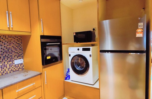 Golden Triangle Apartment | 1Min to Pavilion Bukit Bintang KLCC Connected By Sky Bridge Large CozyApartment