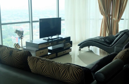 Jakarta Apartment | 2/3/4/5 Bedroom Luxury Spacious St. Moritz Presidential Puri By Travelio