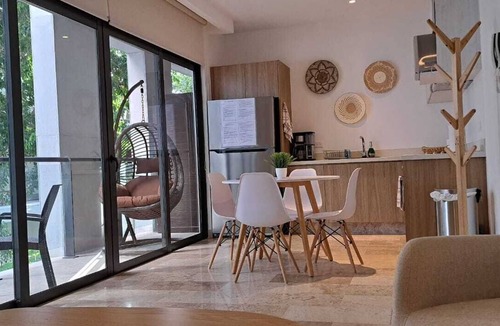 Gonzalo Guerrero Condo | 2 B 2B Beautiful Condo in IPANA, Playa del Carmen Slps 6. 4 rooftop pools/Bar