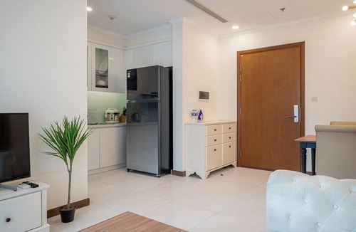 Hang Xanh Apartment | 2 Bedroom Apartment- Vinhomes Landmark 81
