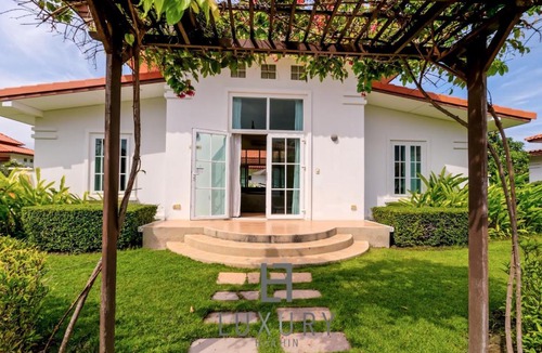 Nong Kae House | 2 Bedroom villa at Banyan BR97