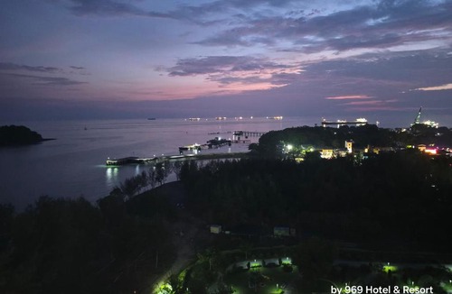 Kampung Bahasa Kapor Apartment | 2 Bedrooms at Sunset View 969 PD Waterfront
