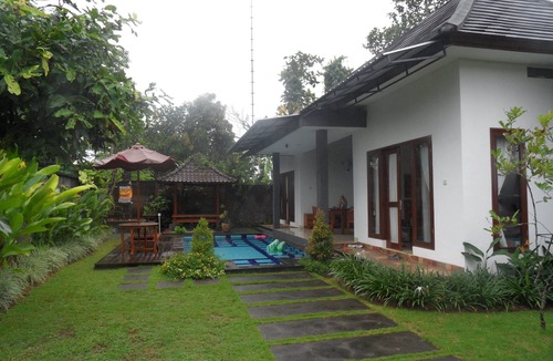 Tabanan Villa | 2 Bedrooms Villa in Nice Green Environment