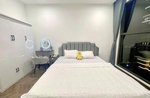 District 9 House | 2 Giường view Bể bơi Family Room with Pool view