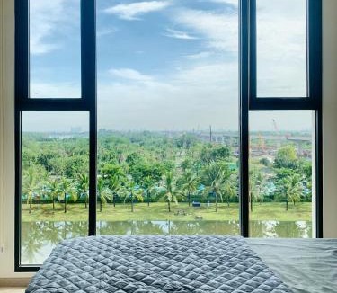 District 9 Apartment | 2 phòng ngủ Solari nhìn công viên liền kề Vincom Mega Mall