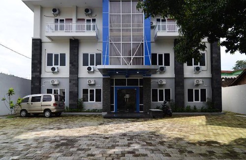 Surakarta Bed & Breakfast | 20 m² Bed and breakfast ∙ 16 guests