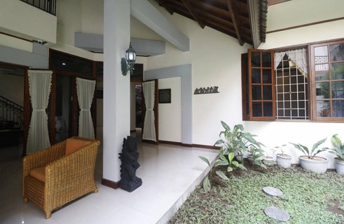Sidoarjo Bed & Breakfast | 20 m² Bed and breakfast ∙ 3 guests