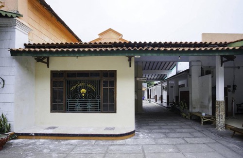 Probolinggo Hotel | 20 m² Hotel ∙ 2 guests