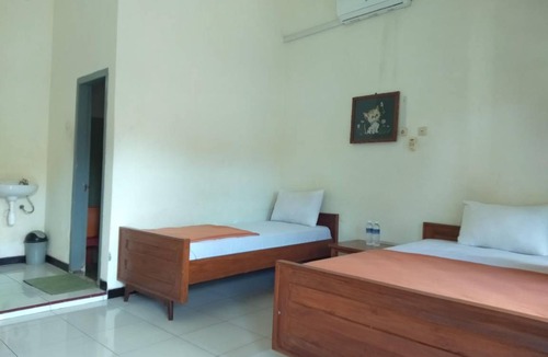 Probolinggo Hotel | 20 m² Hotel ∙ 2 guests