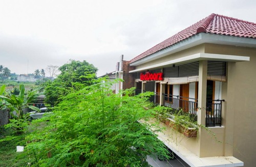 Candi Binangun Hotel | 20 m² Hotel ∙ 2 guests