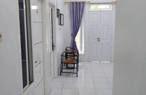 Jember Hotel | 20 m² Hotel ∙ 2 guests