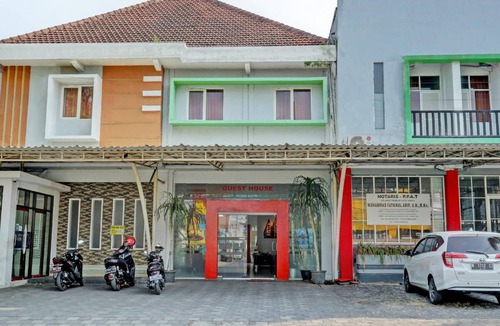 Blimbing Hotel | 20 m² Hotel ∙ 3 guests