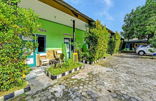 Cilacap Hotel | 20 m² Hotel ∙ 4 guests