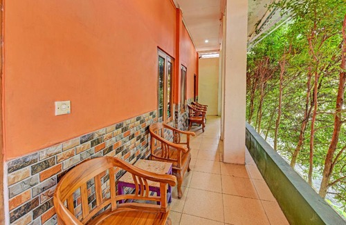 Cilacap Hotel | 20 m² Hotel ∙ 4 guests