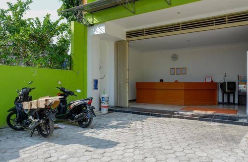 Banjarasri Hotel | 20 m² Hotel ∙ 4 guests