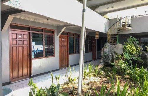 Tretes Hotel | 20 m² Hotel ∙ 8 guests
