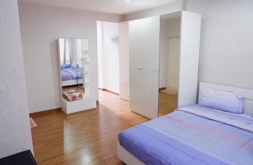 Khlong Kluea Apartment | 200 m² Apartment ∙ 4 bedrooms ∙ 12 guests