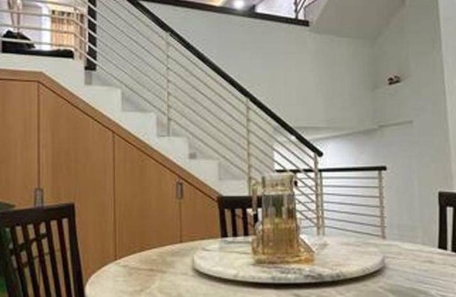Batam House | 200 m² House ∙ 4 bedrooms ∙ 8 guests