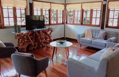 Batam Villa | 200 m² Villa ∙ 4 bedrooms ∙ 6 guests