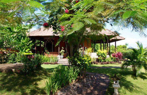 Kayu Putih Resort | 210 m² Resort ∙ 3 bedrooms ∙ 10 guests