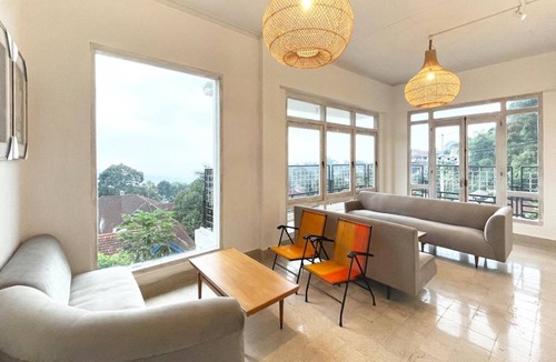 Tretes Hotel | 22 m² Hotel ∙ 2 guests