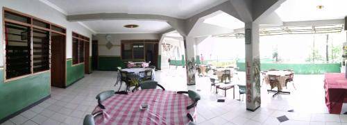 Tretes Hotel | 22 m² Hotel ∙ 3 guests