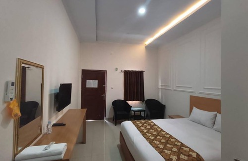 Tasikmalaya House | 22 m² House ∙ 11 bedrooms ∙ 2 guests