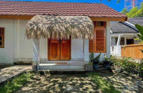 Gerupuk Bed & Breakfast | 24 m² Bed and breakfast ∙ 3 guests