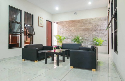 Purwokerto Bed & Breakfast | 25 m² Bed and breakfast ∙ 3 guests
