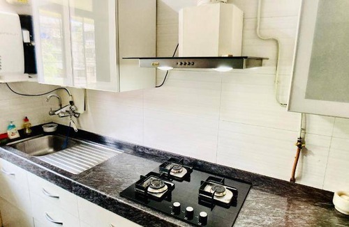 Prabhadevi Bed & Breakfast | 25 m² Bed and breakfast ∙ 4 guests