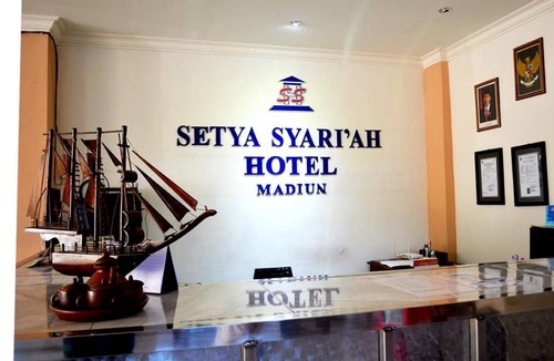 Madiun Hotel | 25 m² Hotel ∙ 2 guests