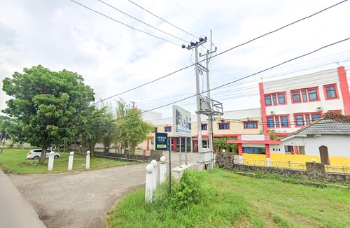 Indramayu Hotel | 25 m² Hotel ∙ 3 guests