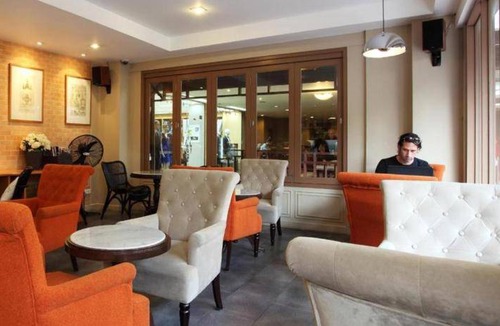 Chana Songkhram House | 25 m² Motel ∙ 127 guests
