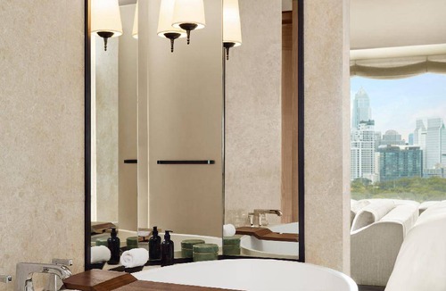 Silom Hotel | 250 m² Hotel ∙ 127 guests