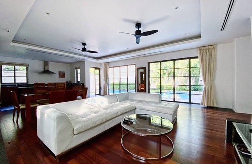 Cherngtalay Villa | 250 m² Villa ∙ 2 bedrooms ∙ 6 guests