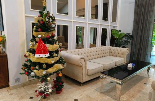 Petaling Jaya Villa | 25P Enchanting Bungalow Retreat - Mystical Garden,Petaling Jaya by Verano
