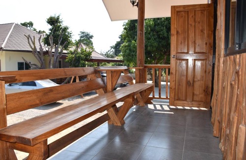 Sai Yok House | 262 m² Bungalow ∙ 1 bedroom ∙ 2 guests